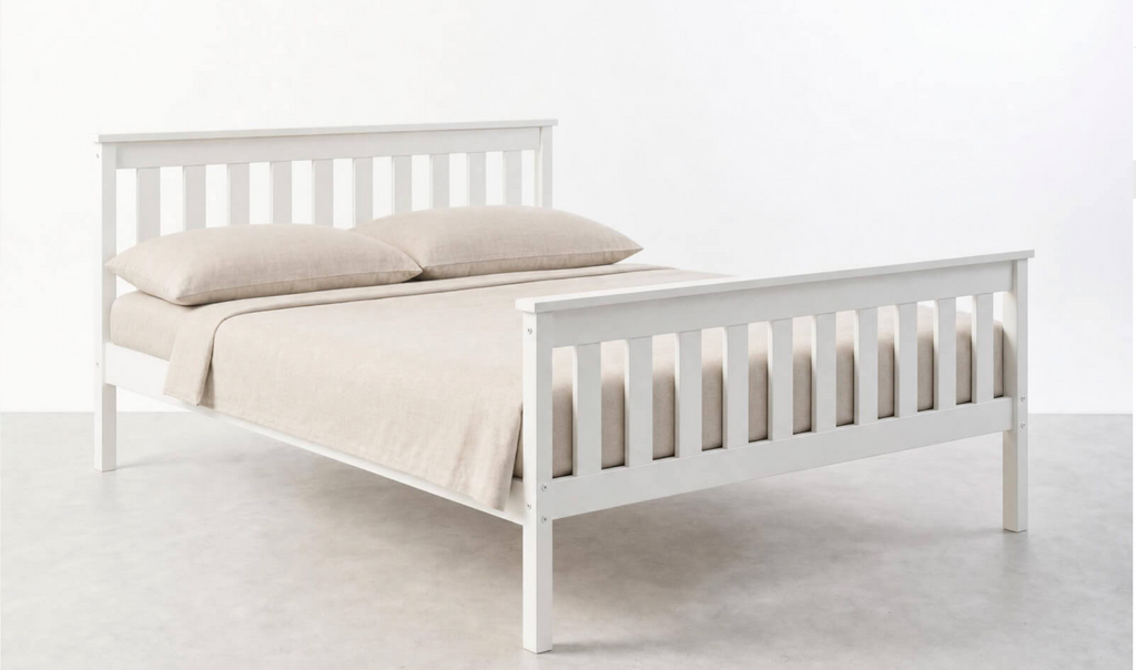 Letto Matrimoniale ALION 160x200 cm in Legno di Pino Massiccio – Bianco